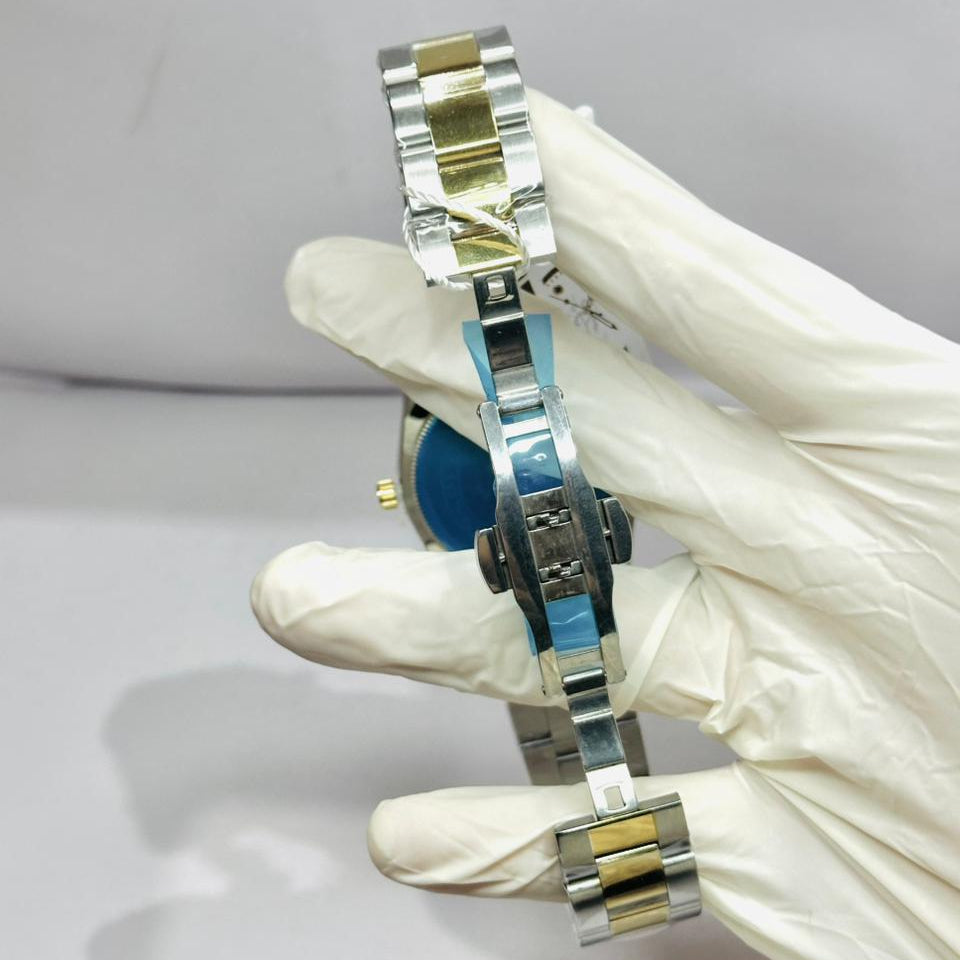 VIOKAI Two-Tone Stainless Steel Quartz Watch – Ice Blue Dial